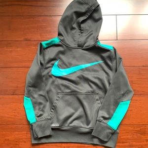 Nike Dry-Fit youth Hoodie
